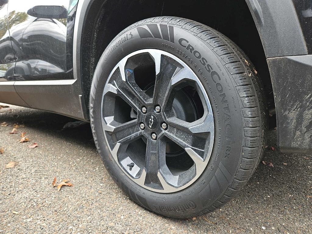 new 2026 Chevrolet Equinox EV car, priced at $37,689