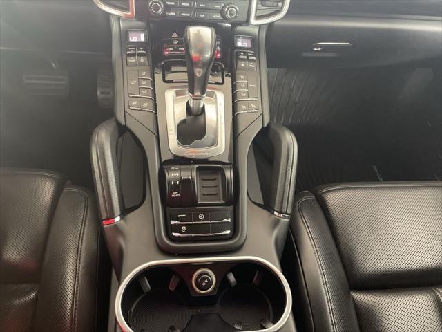 used 2017 Porsche Cayenne car