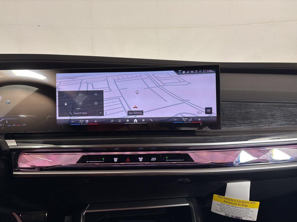 new 2025 BMW 760 car, priced at $132,635
