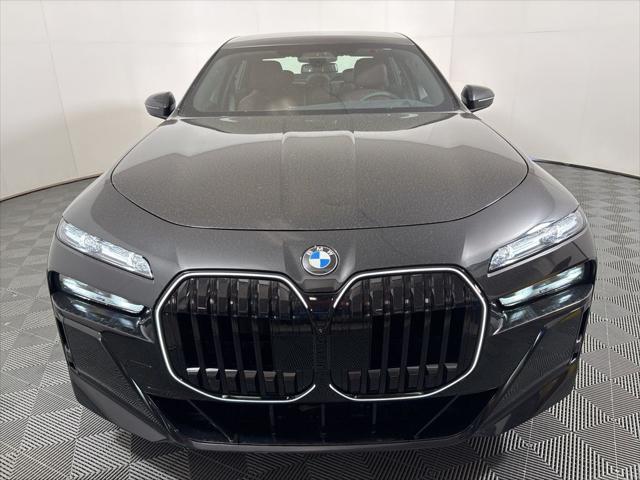 new 2025 BMW 760 car, priced at $132,635