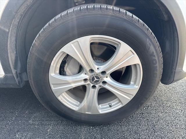 used 2018 Mercedes-Benz GLC 300 car, priced at $19,762