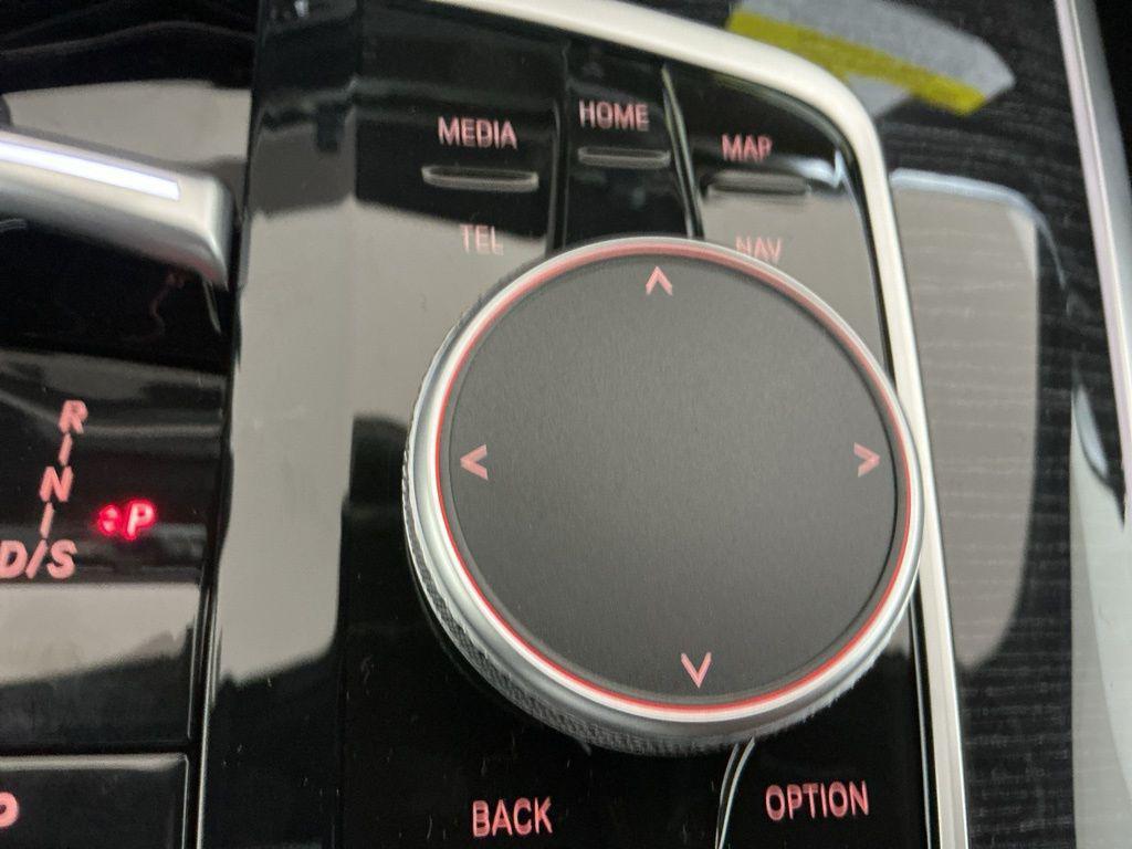 new 2026 BMW X7 car, priced at $103,210