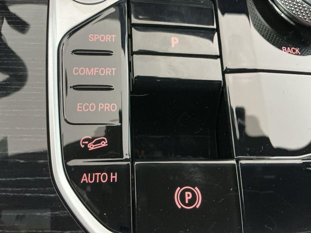 new 2026 BMW X7 car, priced at $103,210