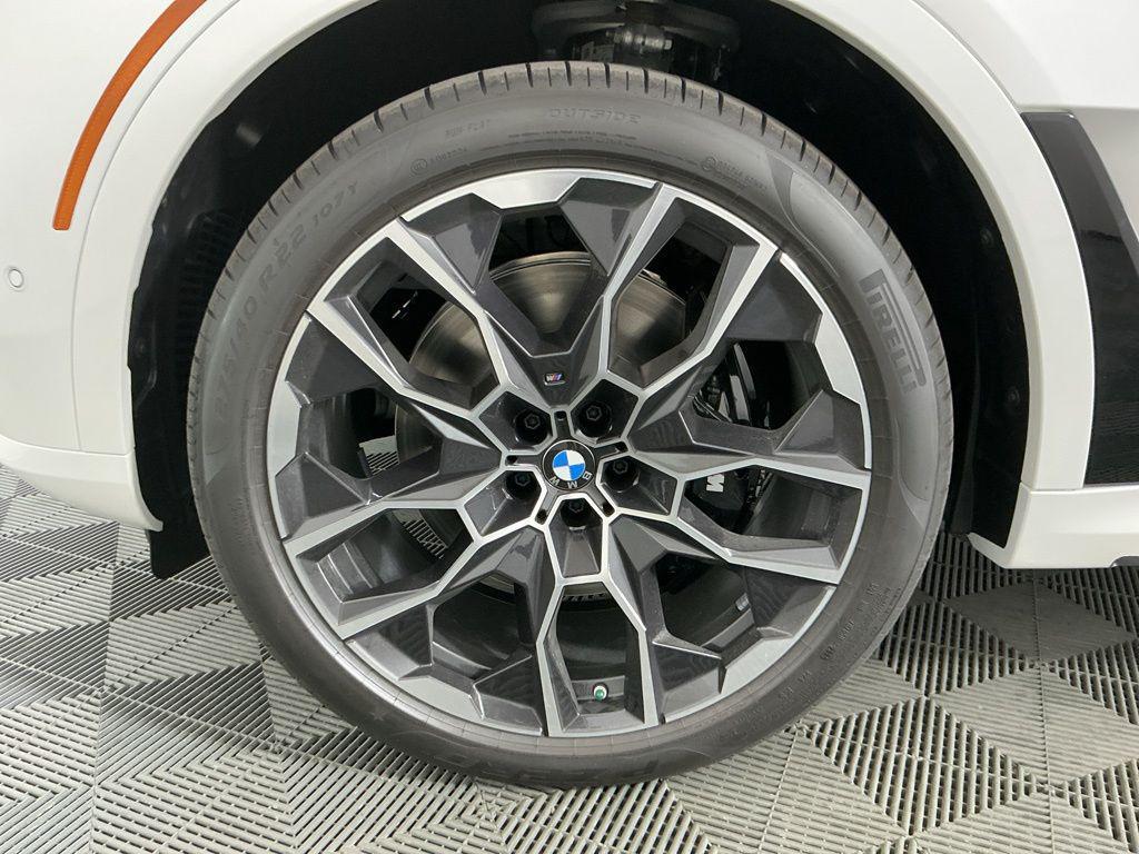 new 2026 BMW X7 car, priced at $103,210
