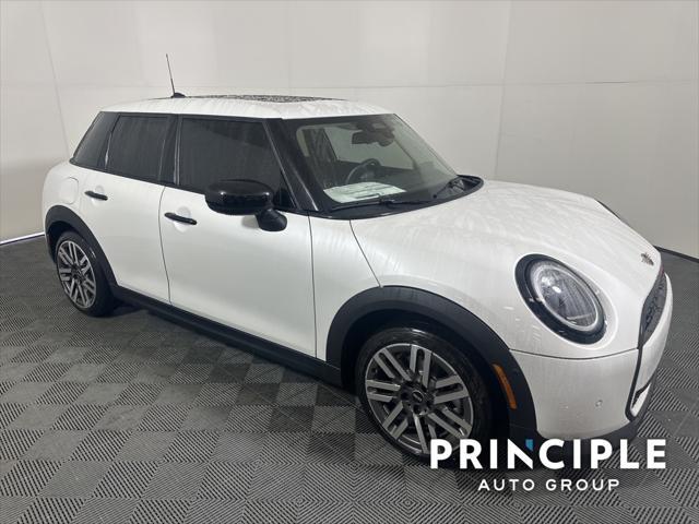 new 2025 MINI Hardtop car, priced at $36,680