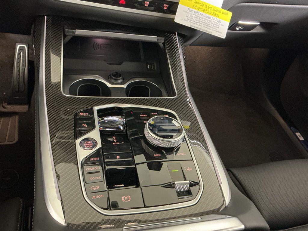 new 2026 BMW X7 car, priced at $128,740
