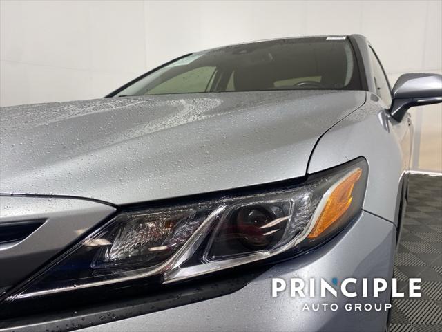 used 2018 Toyota Camry car, priced at $18,462