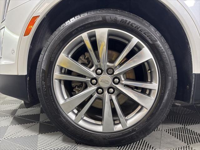 used 2021 Cadillac XT5 car, priced at $27,262