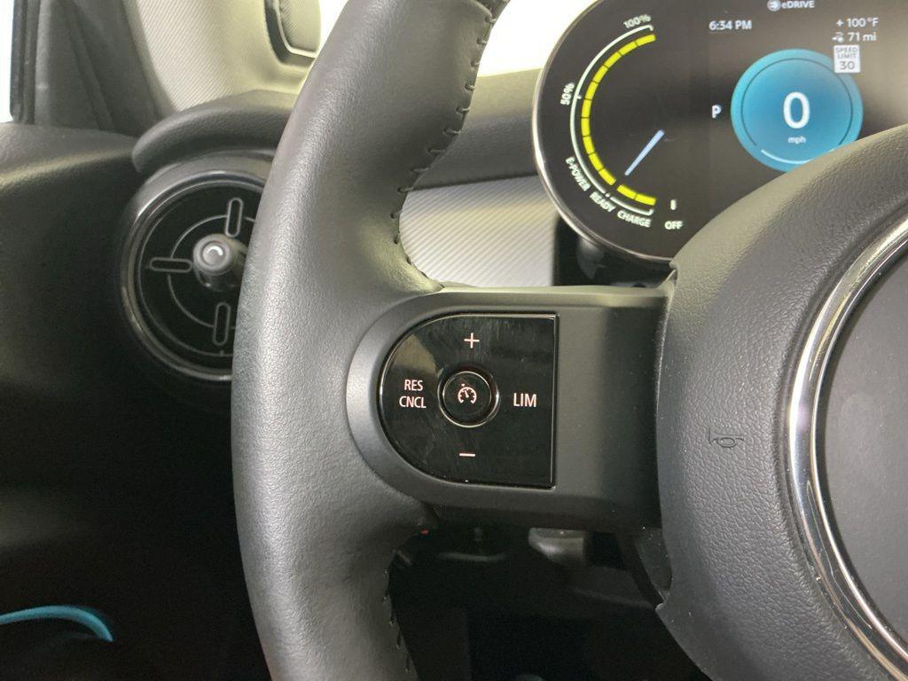 used 2024 MINI Hardtop car, priced at $22,962
