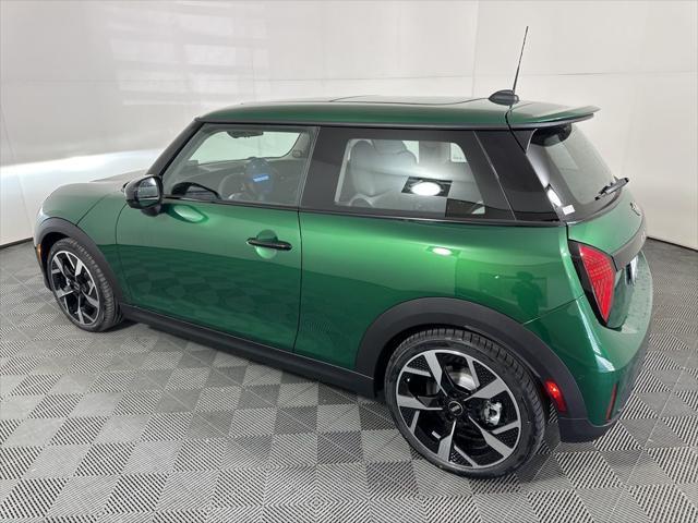 new 2025 MINI Hardtop car, priced at $37,380