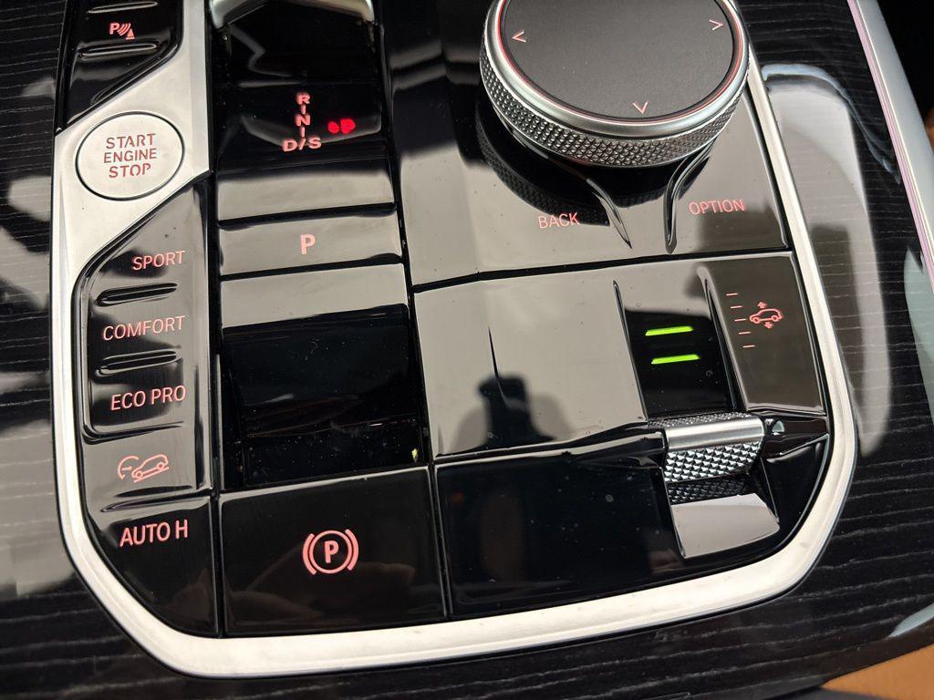 used 2025 BMW X7 car, priced at $84,562