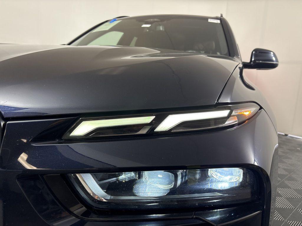 used 2023 BMW X7 car, priced at $59,262