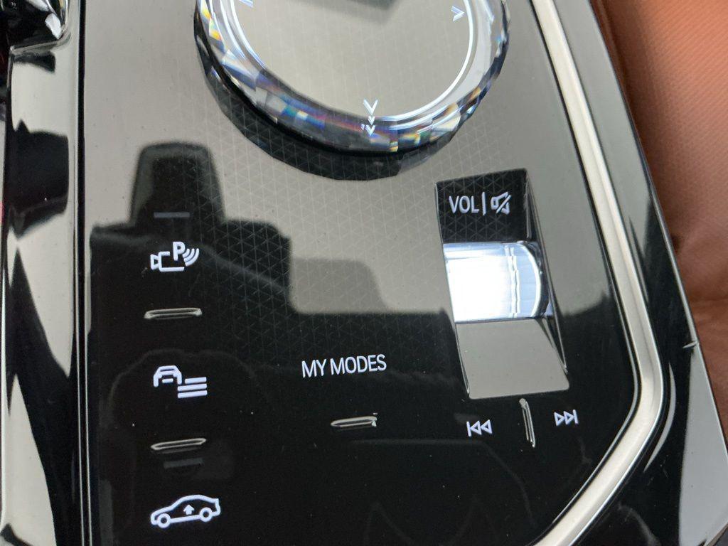 used 2025 BMW i7 car, priced at $99,300