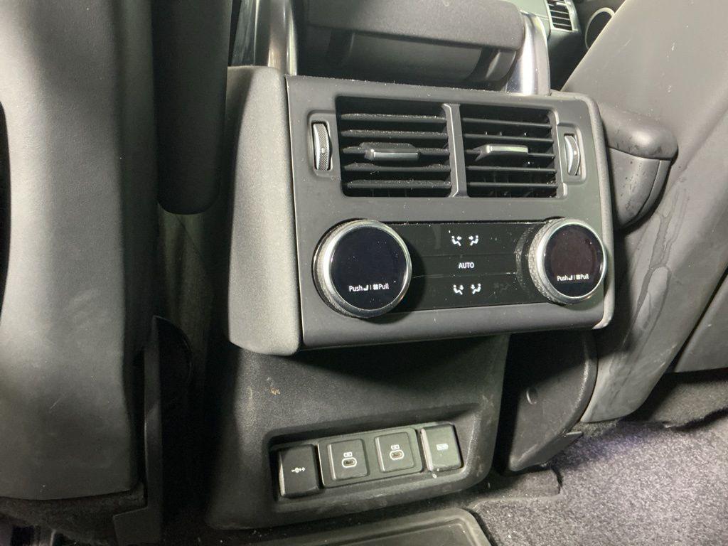 used 2021 Land Rover Discovery car, priced at $31,962