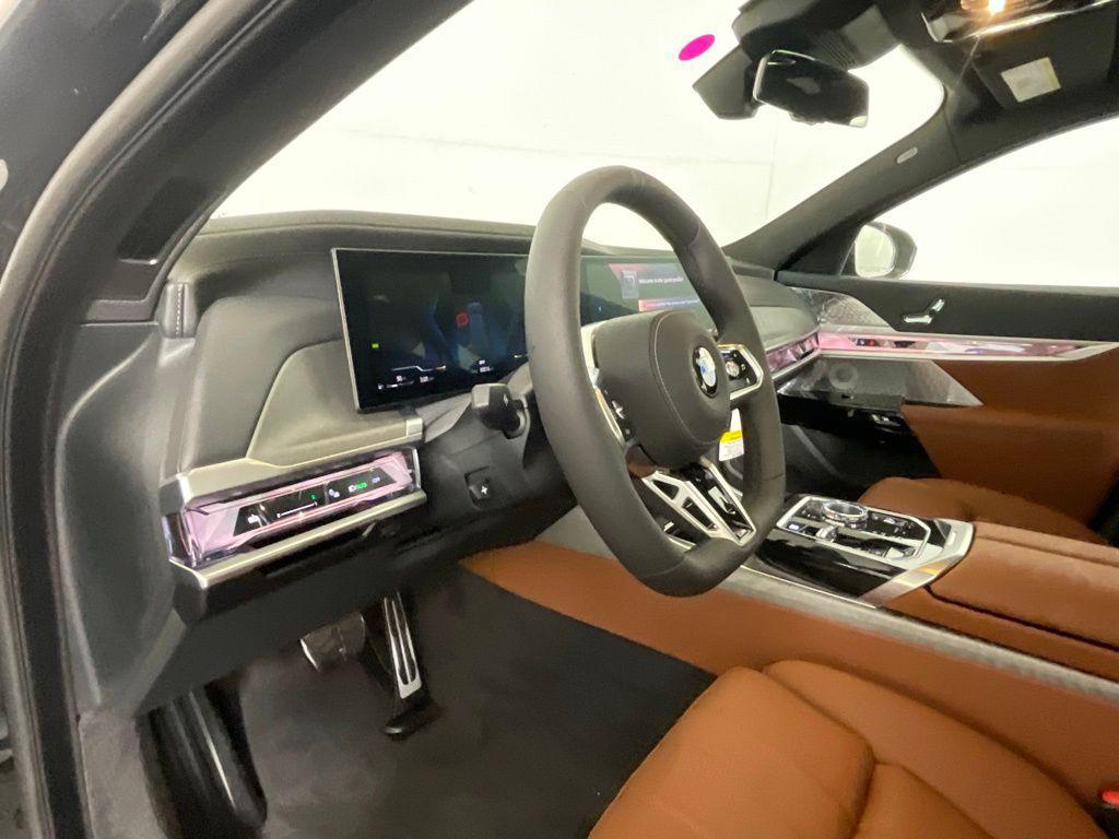 new 2025 BMW 760 car, priced at $137,625