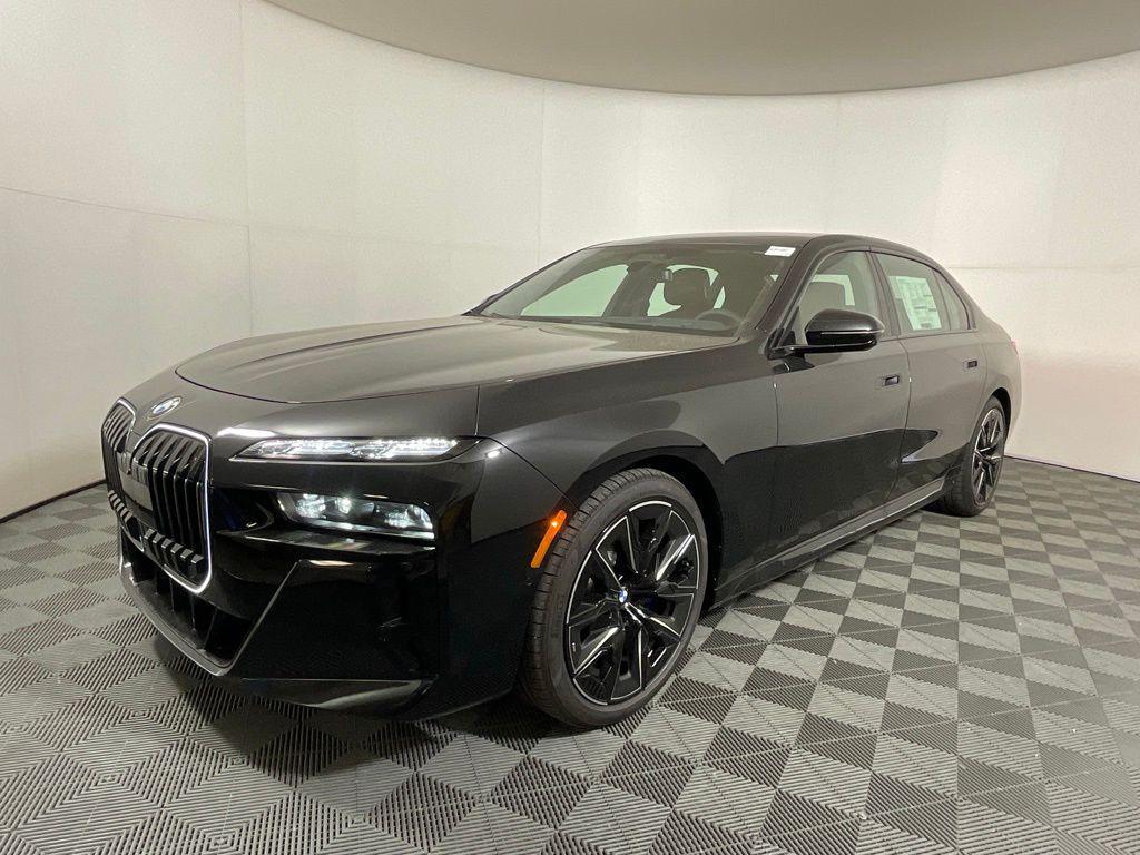 new 2025 BMW 760 car, priced at $137,625