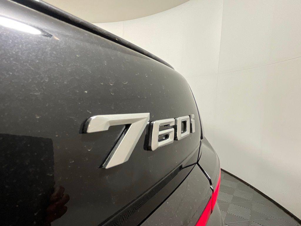 new 2025 BMW 760 car, priced at $137,625