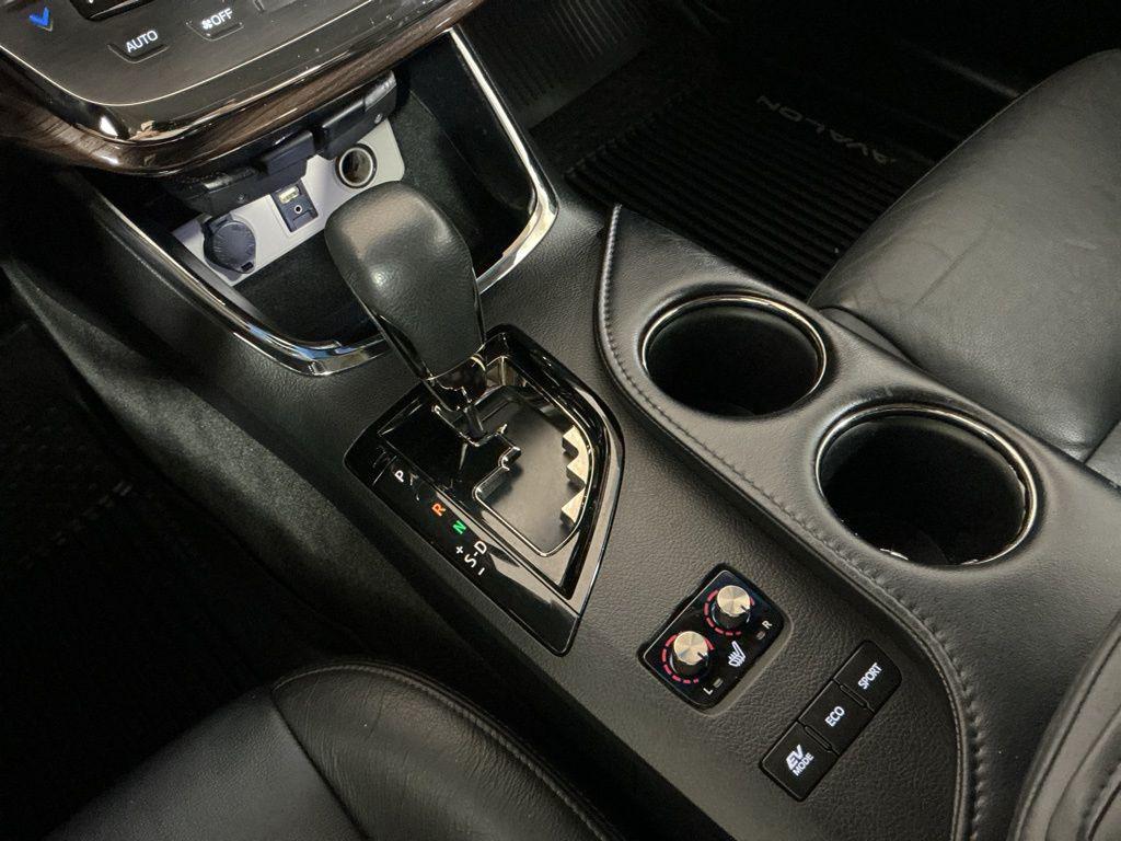 used 2014 Toyota Avalon Hybrid car, priced at $14,262