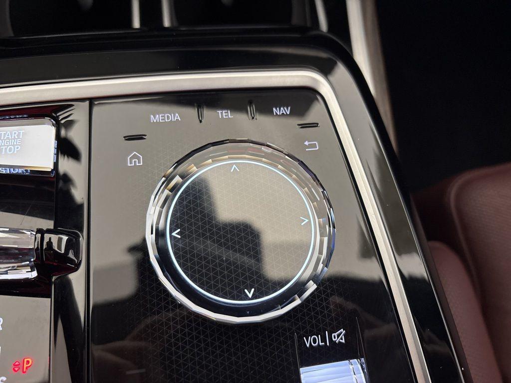 used 2023 BMW 760 car, priced at $82,462
