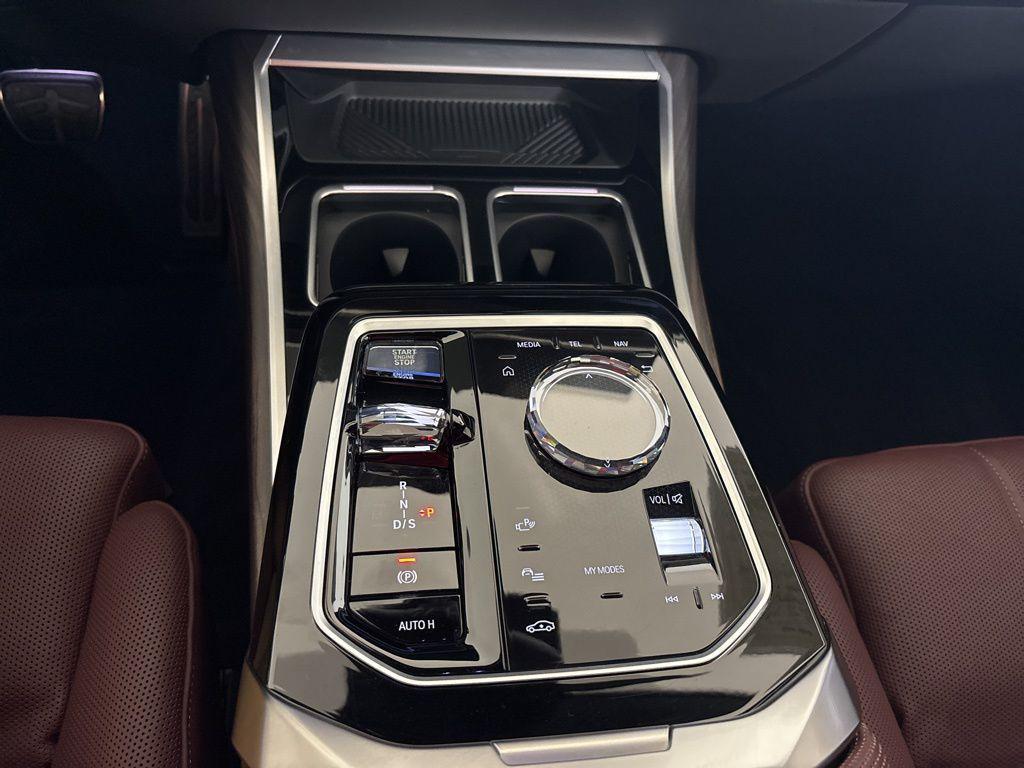 used 2023 BMW 760 car, priced at $82,462