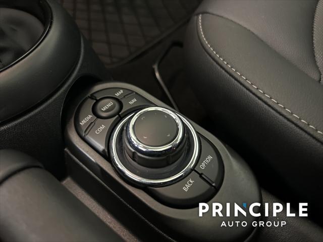 used 2024 MINI Hardtop car, priced at $29,240