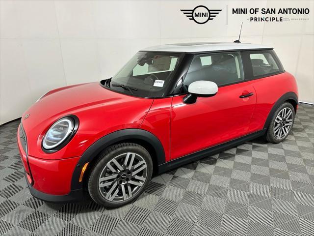 new 2025 MINI Hardtop car, priced at $32,430