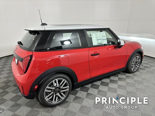 new 2025 MINI Hardtop car, priced at $32,430