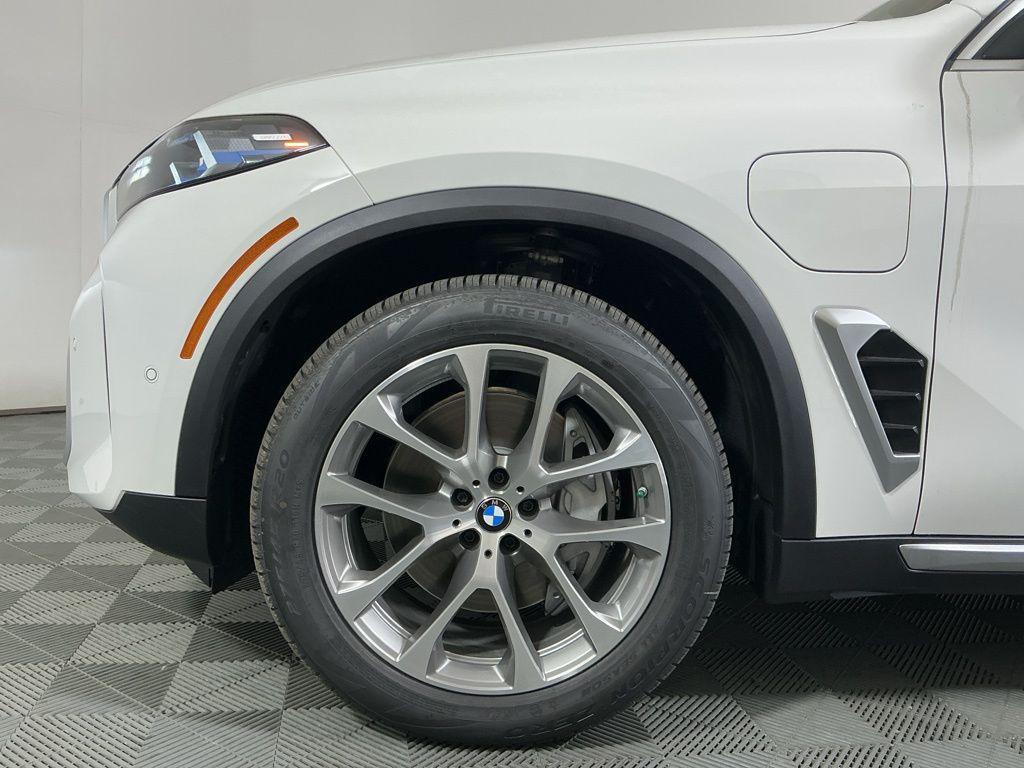 new 2026 BMW X5 PHEV car, priced at $81,475
