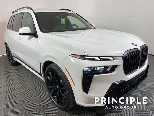 new 2025 BMW X7 car, priced at $97,075