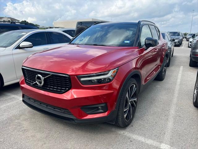 used 2021 Volvo XC40 car, priced at $30,962