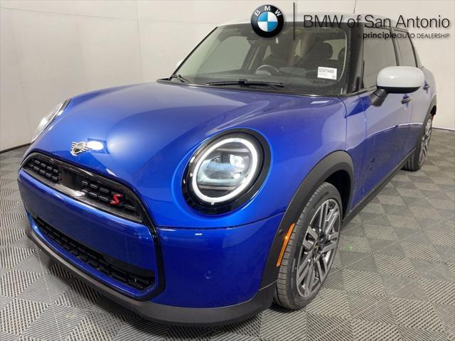 new 2025 MINI Hardtop car, priced at $37,055