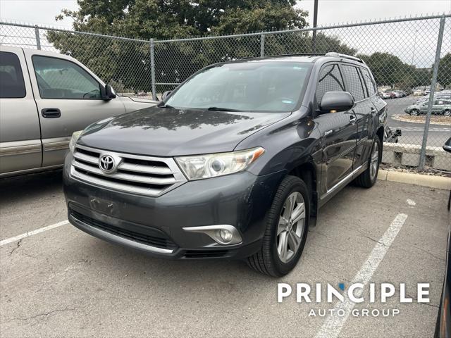 used 2013 Toyota Highlander car