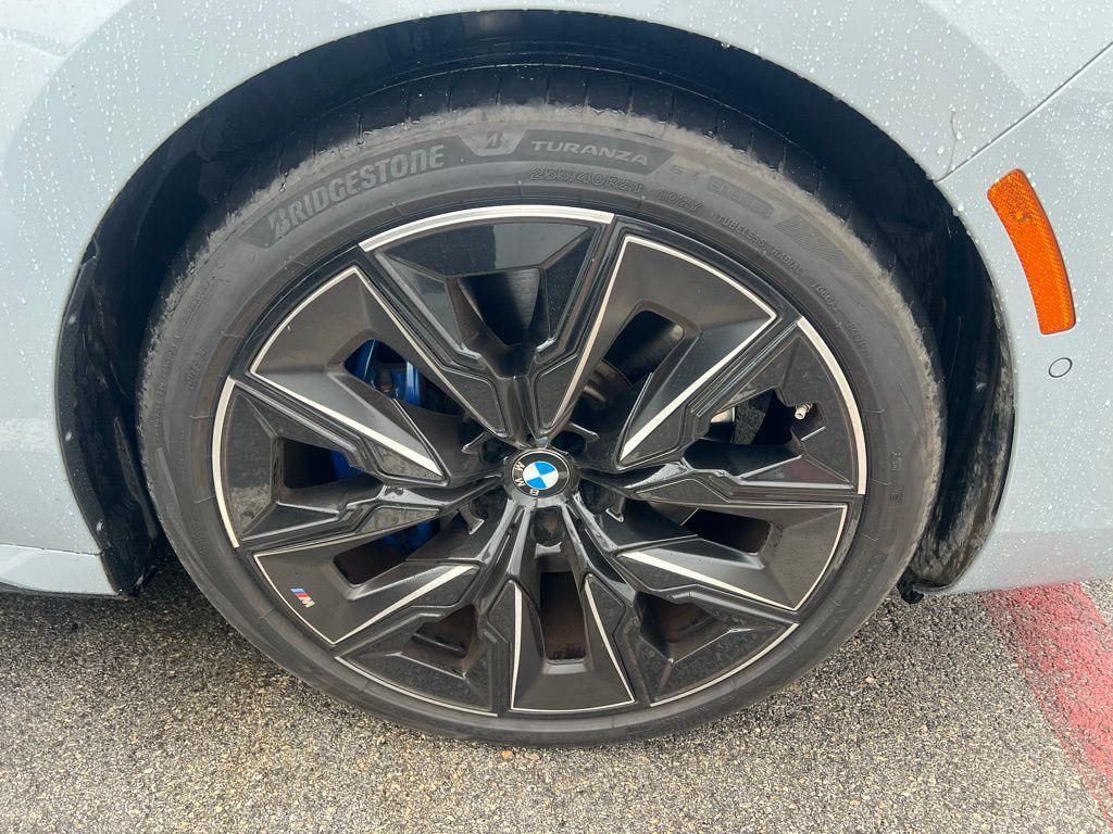 used 2023 BMW 740 car