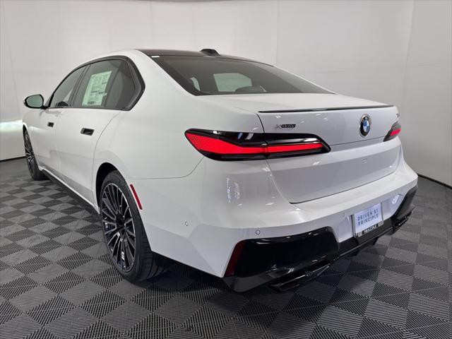 new 2025 BMW 760 car, priced at $129,225