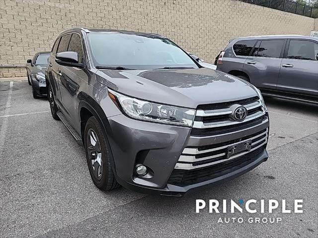 used 2018 Toyota Highlander car, priced at $27,962