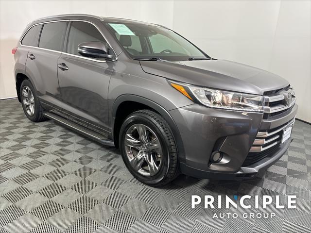 used 2018 Toyota Highlander car, priced at $25,262