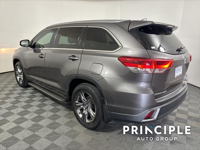 used 2018 Toyota Highlander car, priced at $25,262