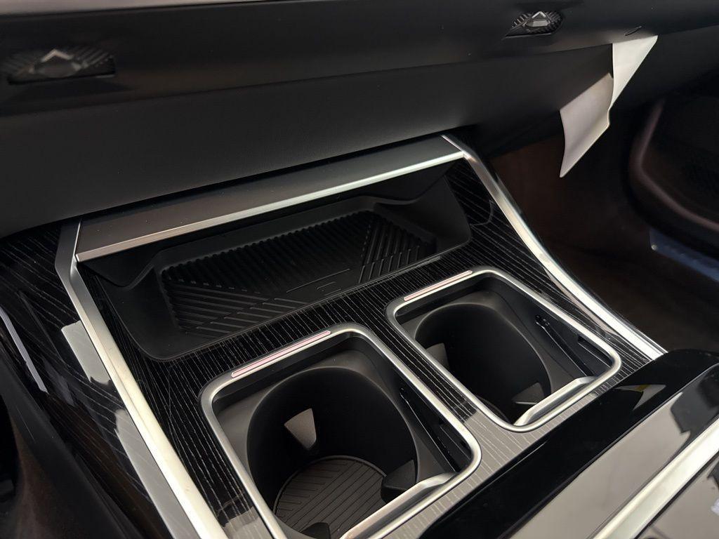 new 2025 BMW i7 car, priced at $117,880