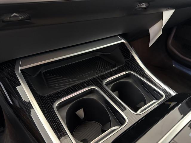 new 2025 BMW i7 car, priced at $117,880
