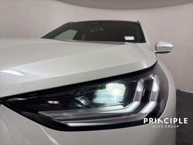 new 2025 BMW X3 car, priced at $55,010