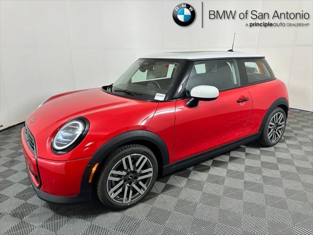 new 2025 MINI Hardtop car, priced at $32,430