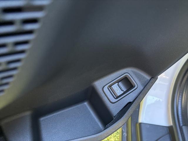 new 2025 MINI Hardtop car, priced at $37,455