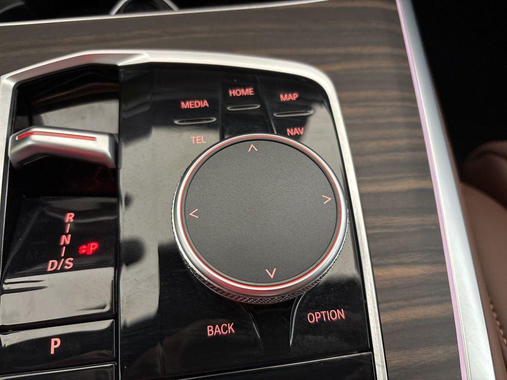 used 2025 BMW X7 car, priced at $80,962
