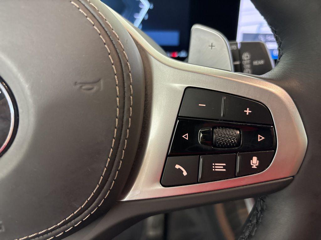 used 2025 BMW X7 car, priced at $80,962
