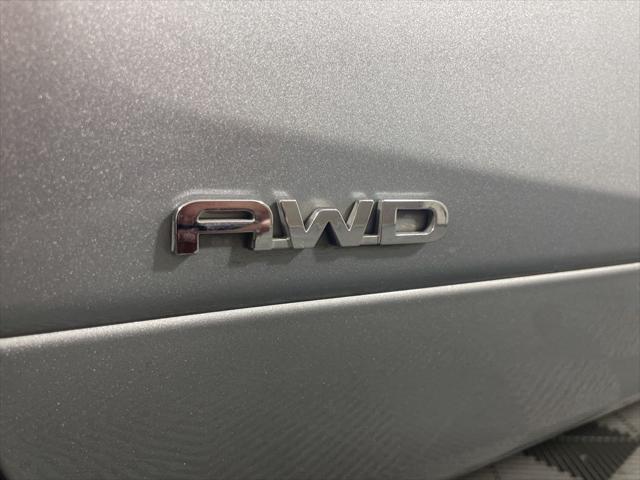 used 2020 Toyota Highlander Hybrid car, priced at $33,762