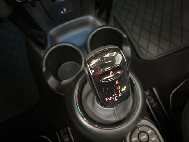used 2024 MINI Hardtop car, priced at $28,240