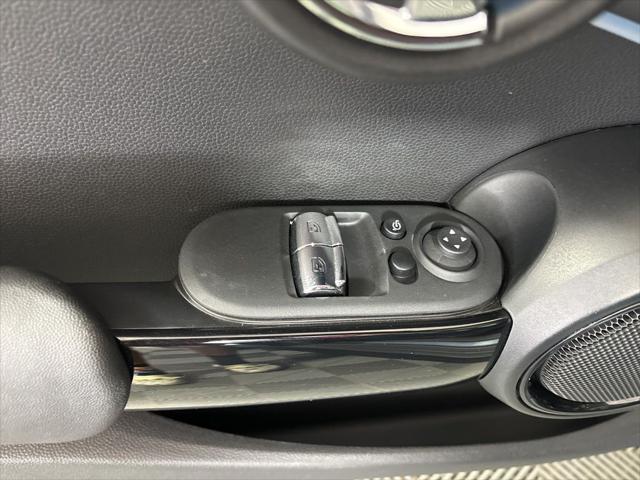 used 2024 MINI Hardtop car, priced at $28,240