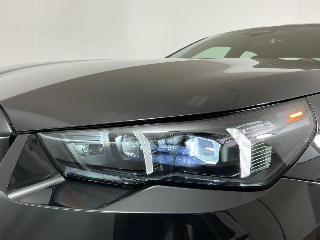 new 2026 BMW M5 car, priced at $133,025