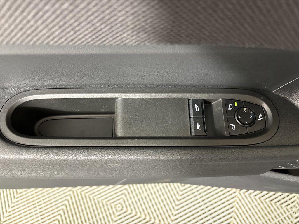 new 2025 MINI Hardtop car, priced at $37,725