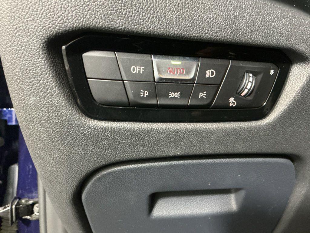 used 2024 BMW M4 car, priced at $82,062